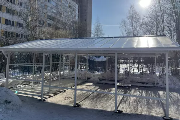Навесы с кровлей кликфальц в Высоцке