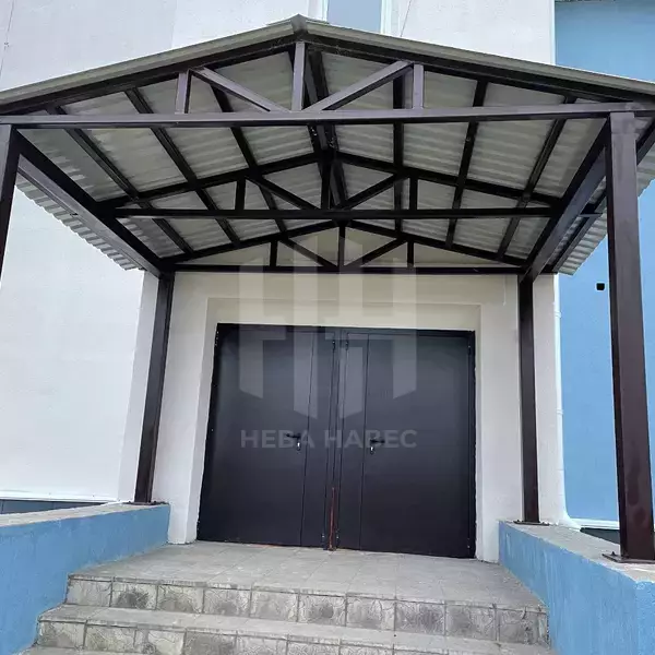 Навес двускатный с профнастилом марки К 20